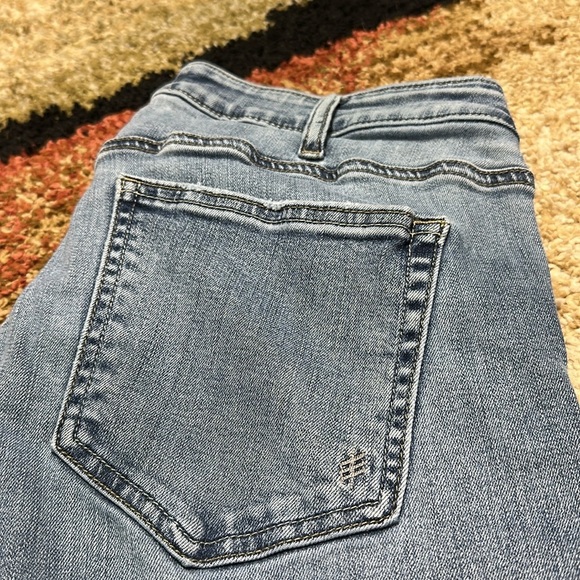 Silver Jeans Blue Straight Leg Denim with Light Wash Women’s W32/L31 EUC - Picture 9 of 10